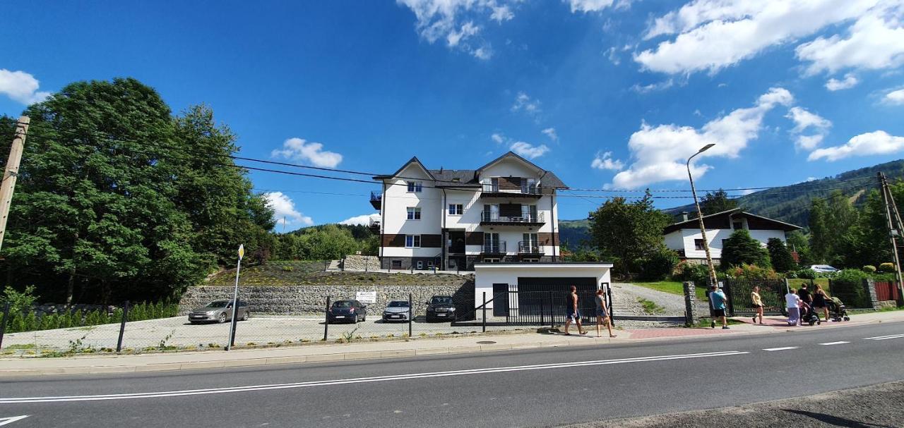 Apartamenty Pod Czyrna ชเจอร์ค ภายนอก รูปภาพ